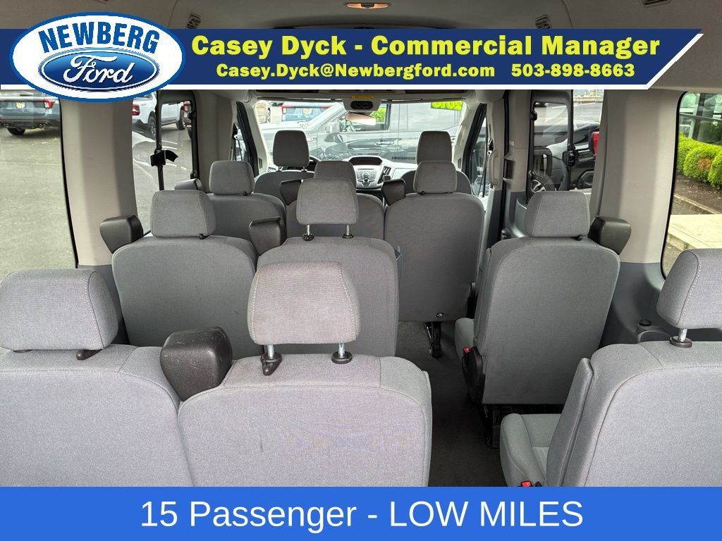 Used 2016 Ford Transit 350 XLT RWD image 8