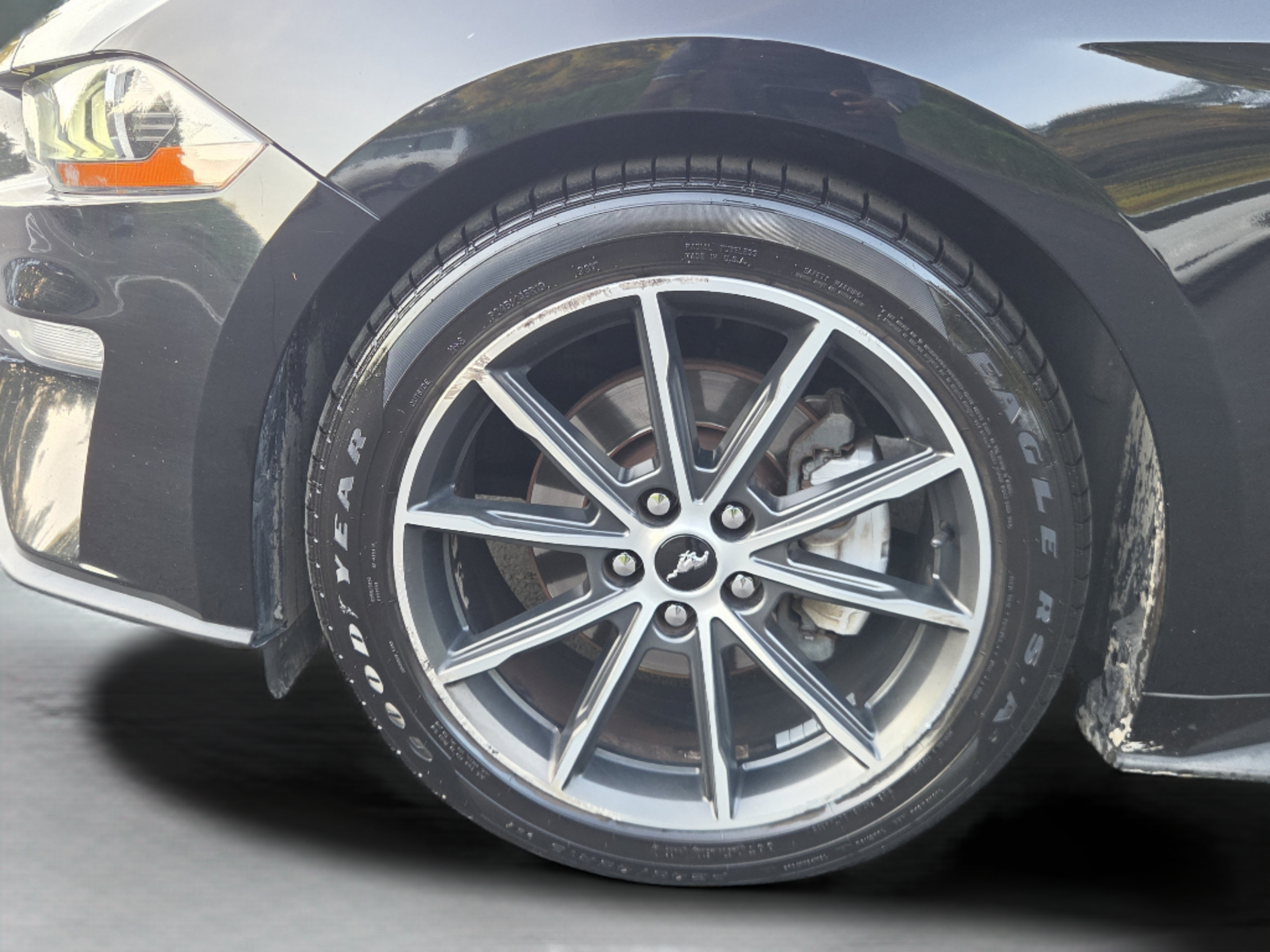 Used 2018 Ford Mustang Coupe w/ Wheel & Stripe Package RWD image 10