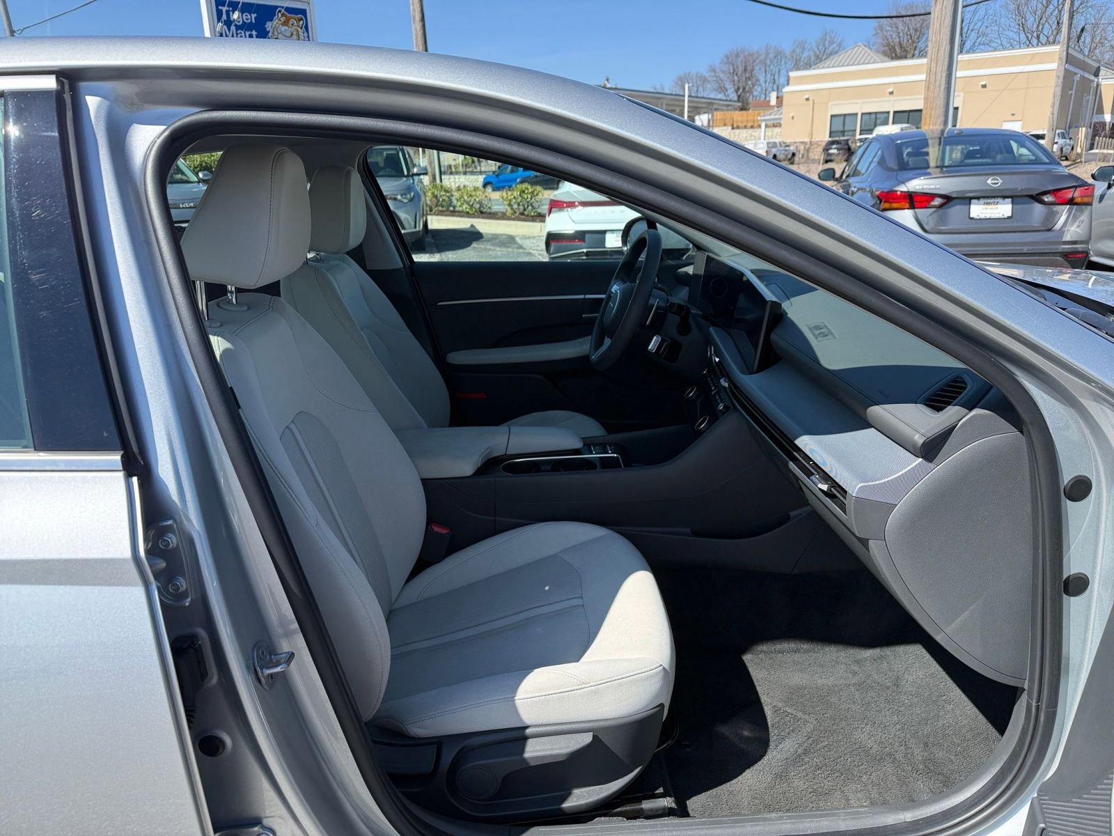 Used 2025 Hyundai Sonata SEL image 37