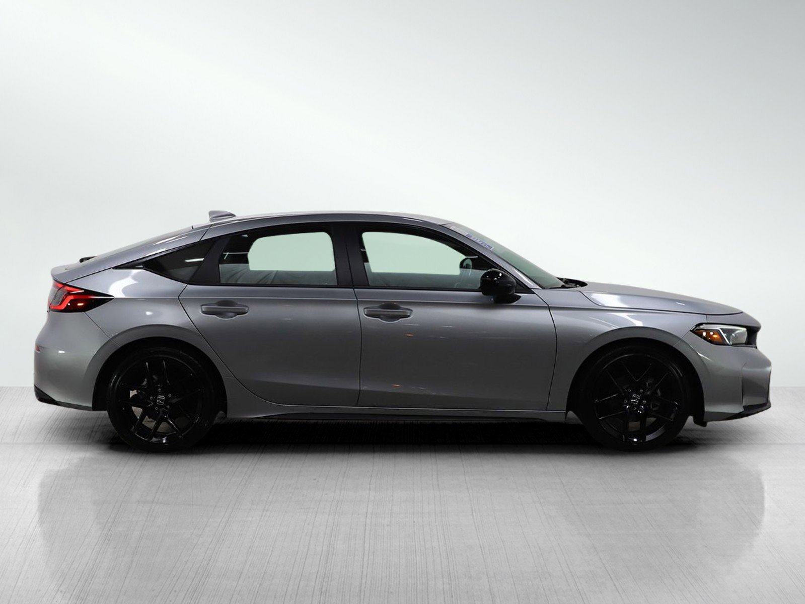 Used 2025 Honda Civic Sport image 6