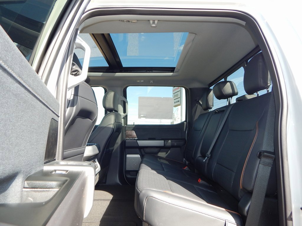 New 2025 Ford F250 Lariat w/ Lariat Ultimate Package image 11