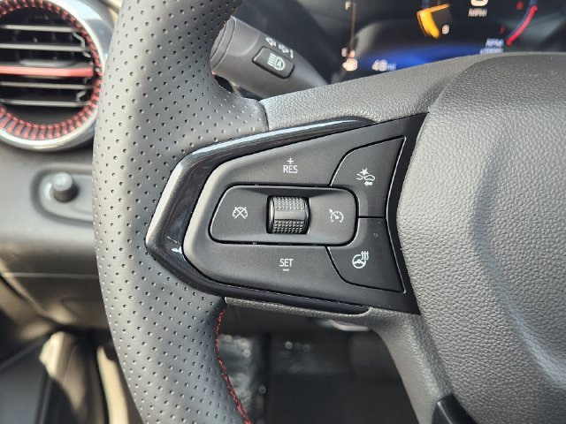 New 2026 Chevrolet Trax RS w/ Sunroof Package FWD image 29