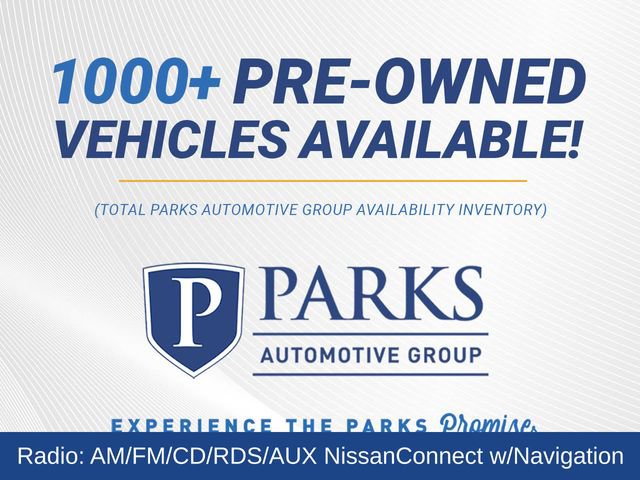 Used 2016 Nissan Rogue SV w/ SV Premium Package image 2