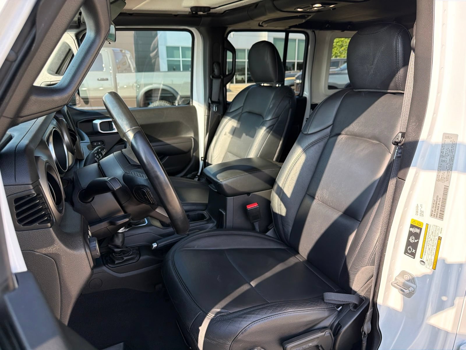 Used 2022 Jeep Wrangler Unlimited Sport AWD/4WD image 14
