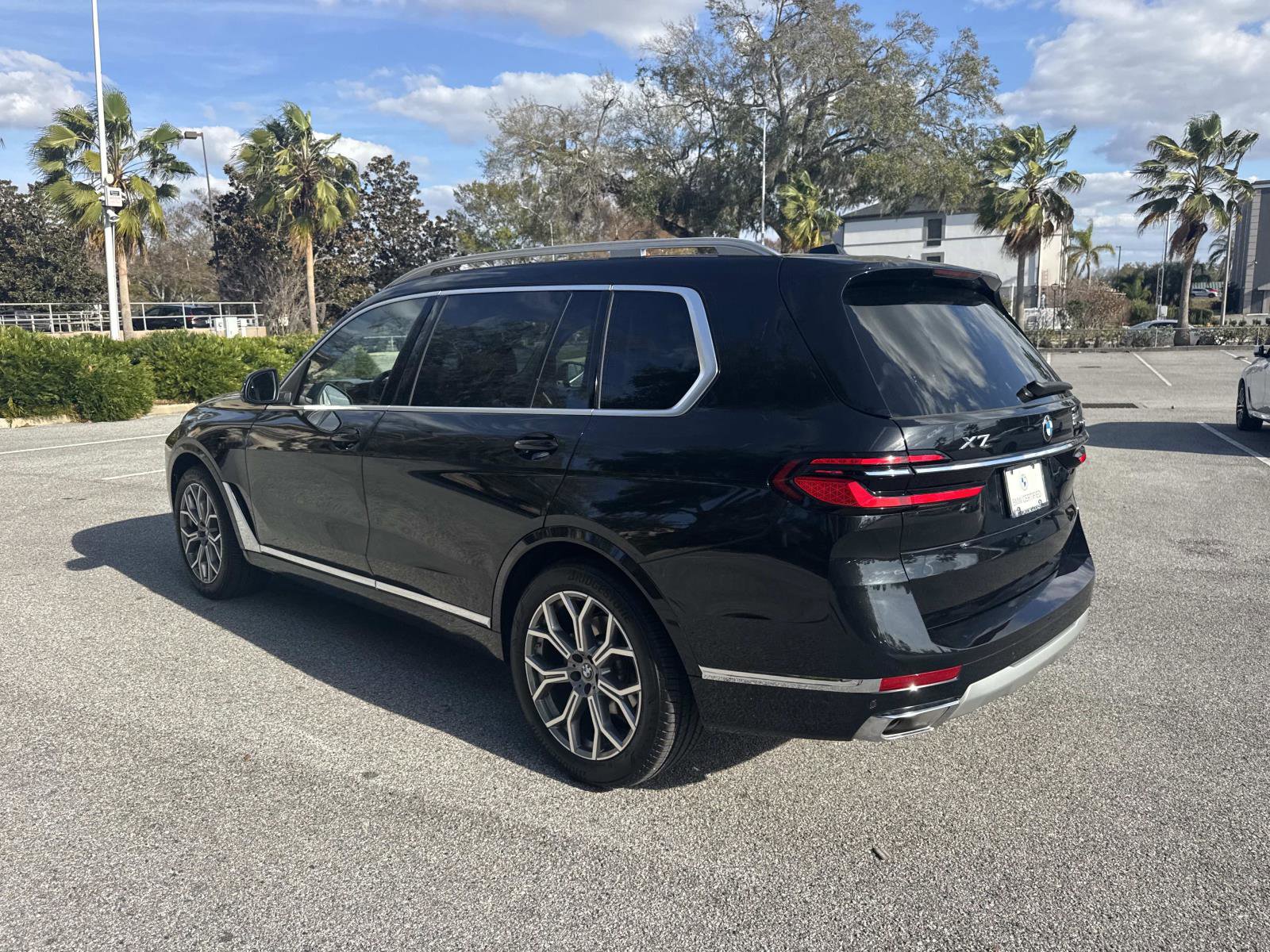 Certified 2026 BMW X7 xDrive40i w/ Premium Package image 6