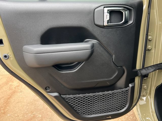 New 2026 Jeep Gladiator Sport AWD/4WD image 34