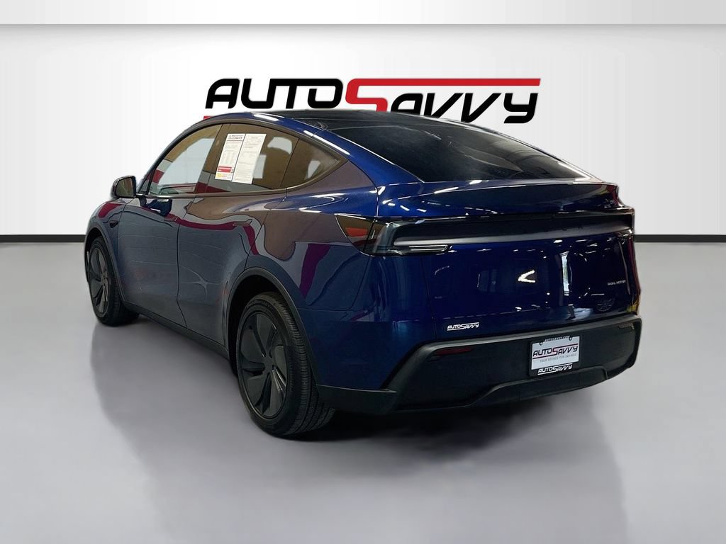 Used 2026 Tesla Model Y Long Range AWD/4WD image 5