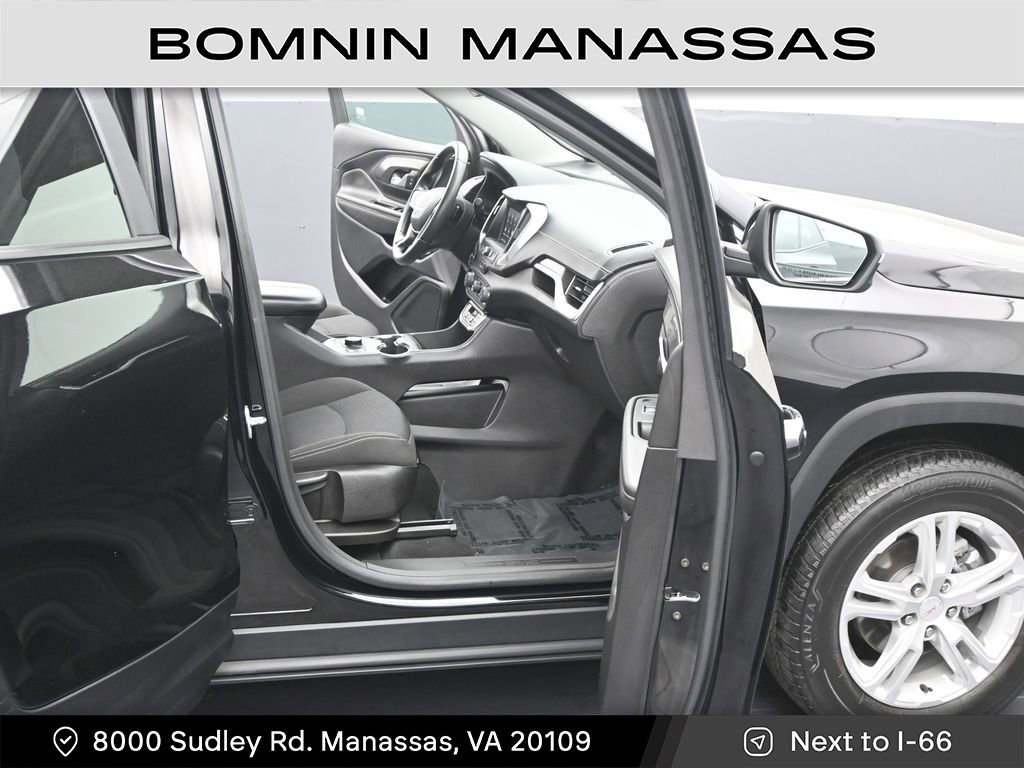Used 2023 GMC Terrain SLE w/ Driver Convenience Package AWD/4WD image 9