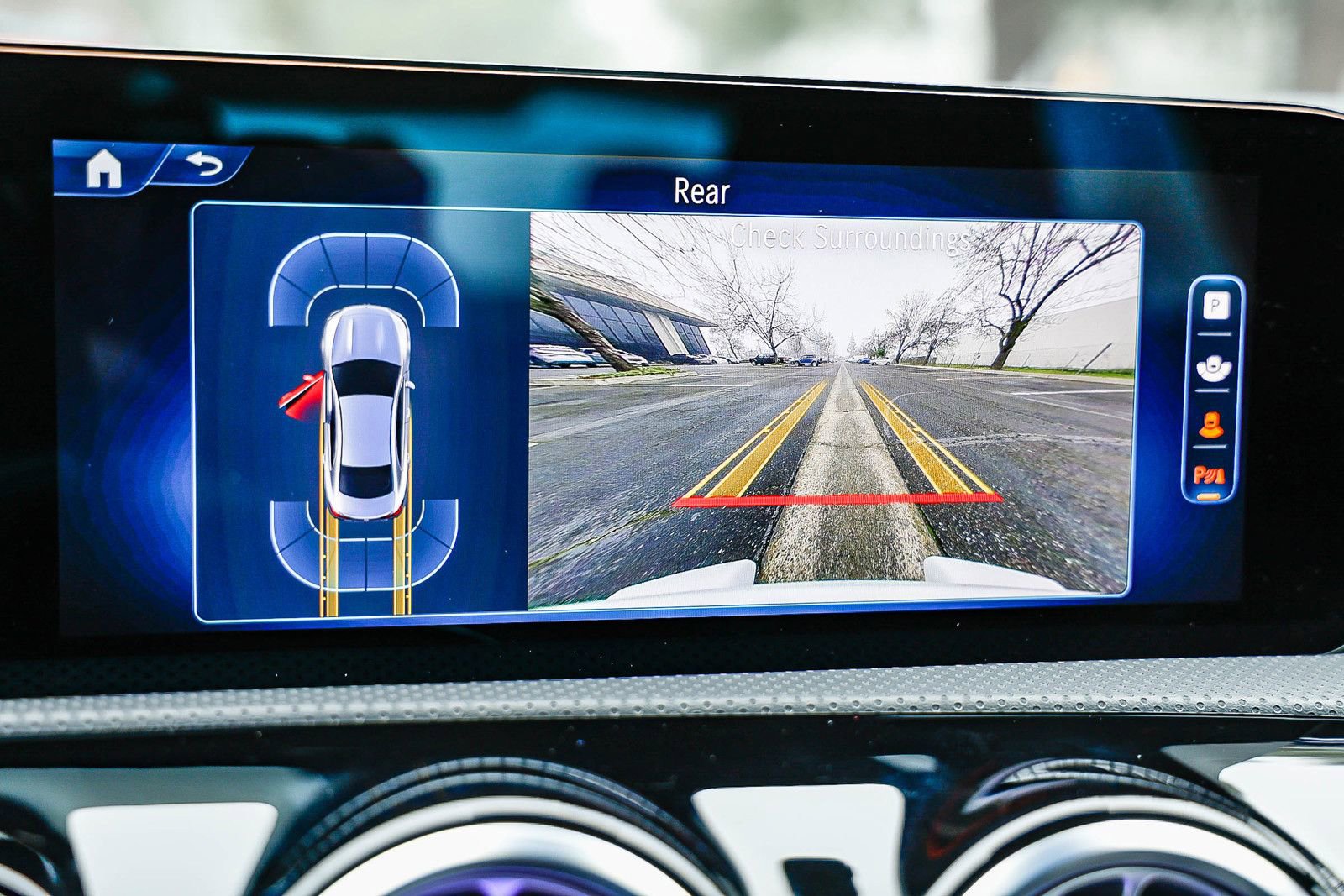 Certified 2025 Mercedes-Benz CLA 35 AMG 4MATIC image 24