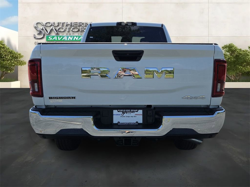New 2026 RAM 3500 Big Horn AWD/4WD image 4