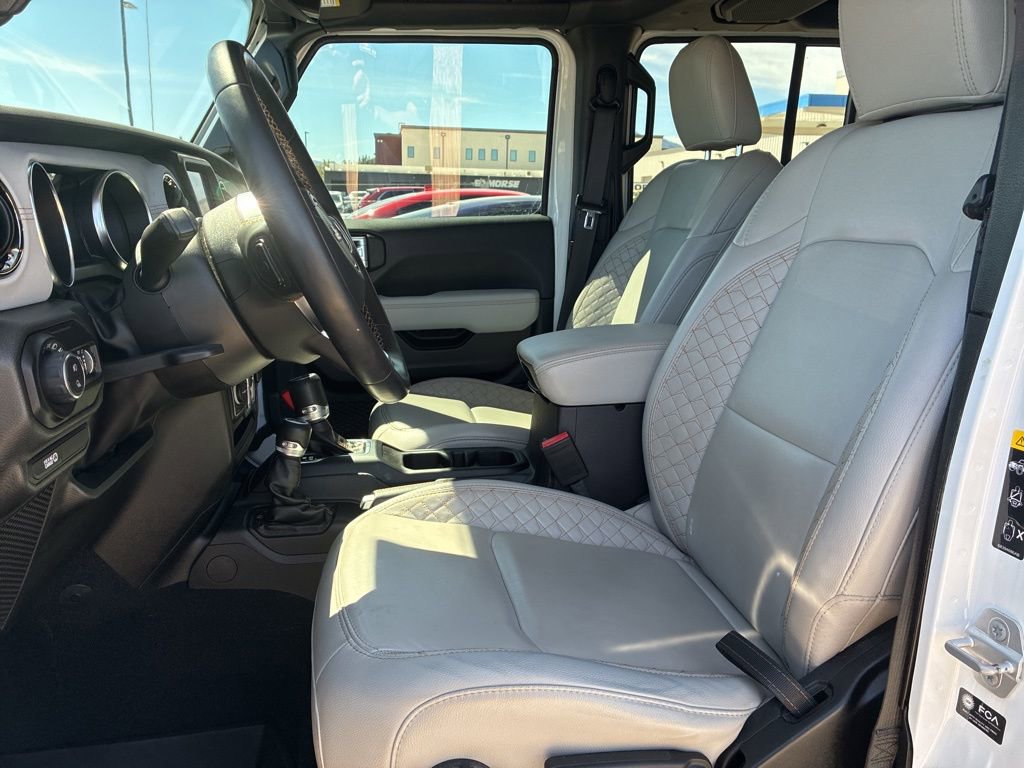 Used 2022 Jeep Gladiator Overland image 10