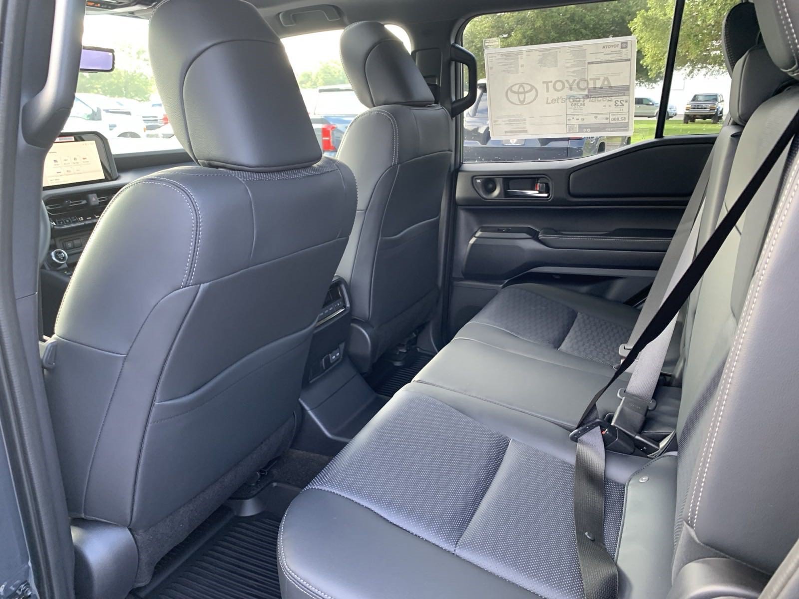 New 2024 Toyota Land Cruiser w/ Premium Package AWD/4WD image 24