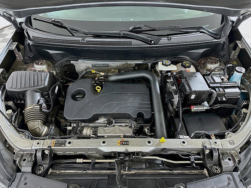 Used 2023 Chevrolet Equinox LT image 28