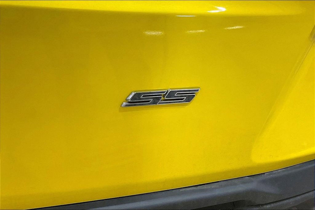 Used 2017 Chevrolet Camaro SS image 8