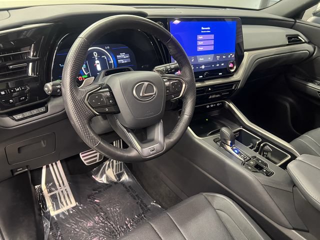 Certified 2025 Lexus TX 500h AWD w/ Technology Package image 15