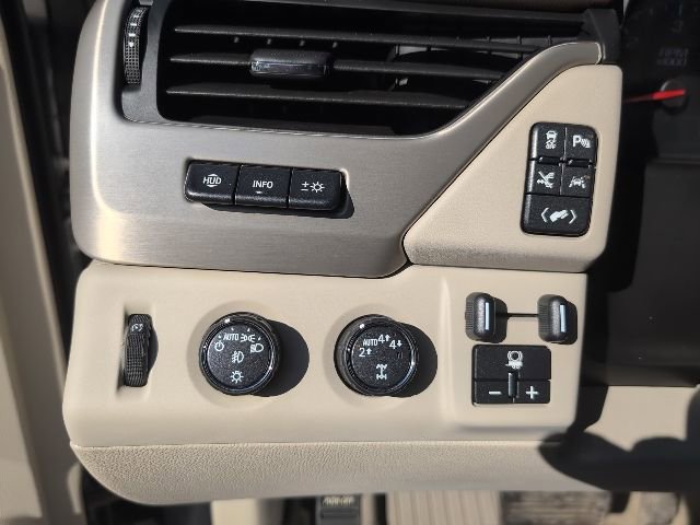 Used 2019 GMC Yukon Denali w/ Denali Ultimate Package image 13