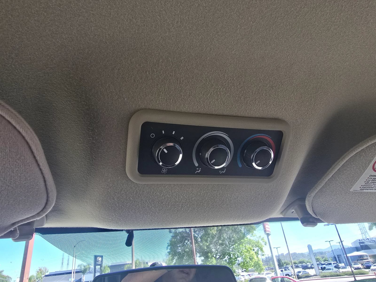 Used 2008 Chevrolet Express 3500 Extended Passenger w/ LT Preferred Equipment Group RWD image 22