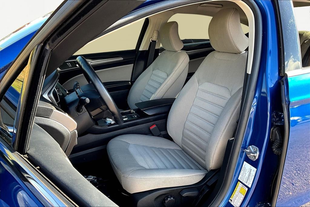 Used 2018 Ford Fusion S image 27