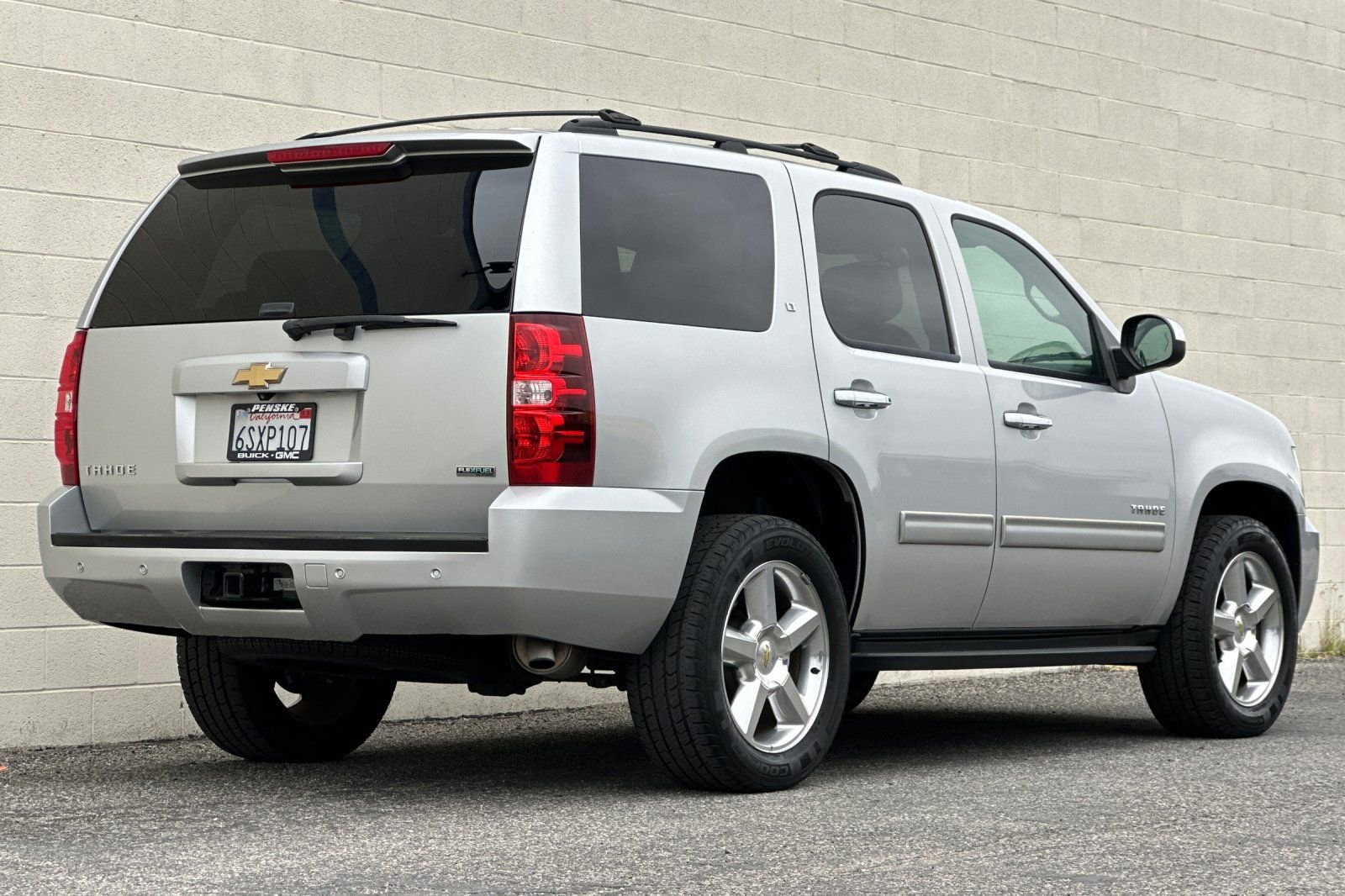 Certified 2011 Chevrolet Tahoe LT w/ Regional Value Package RWD image 4