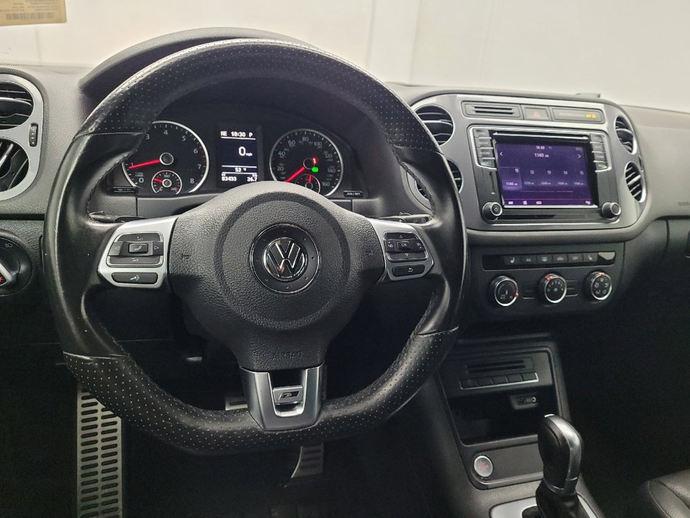 Used 2016 Volkswagen Tiguan R-Line image 22