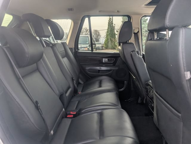 Used 2011 Land Rover Range Rover Sport HSE AWD/4WD image 19