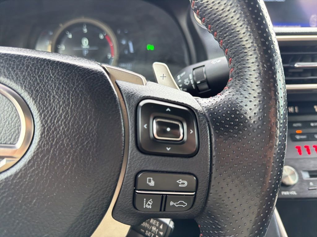 Used 2019 Lexus IS 300 F Sport image 23