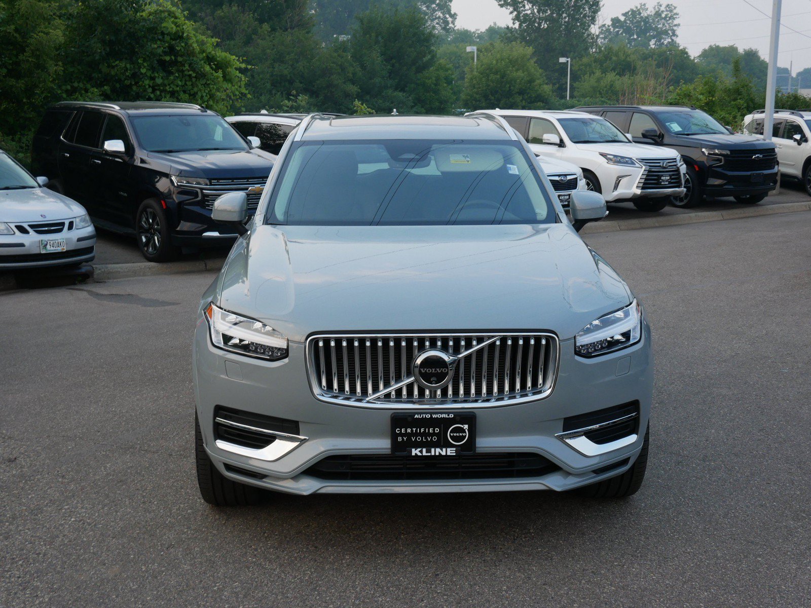 Certified 2025 Volvo XC90 T8 Plus w/ Protection Package Premier AWD/4WD image 2