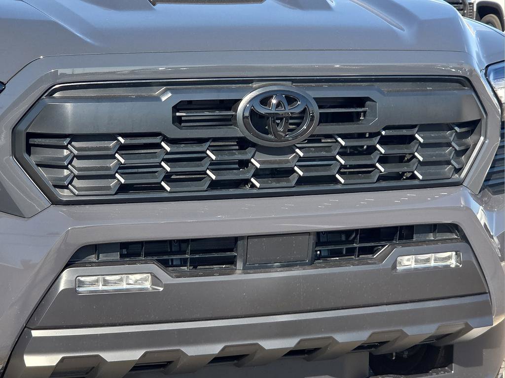 New 2026 Toyota Tacoma TRD Sport image 7