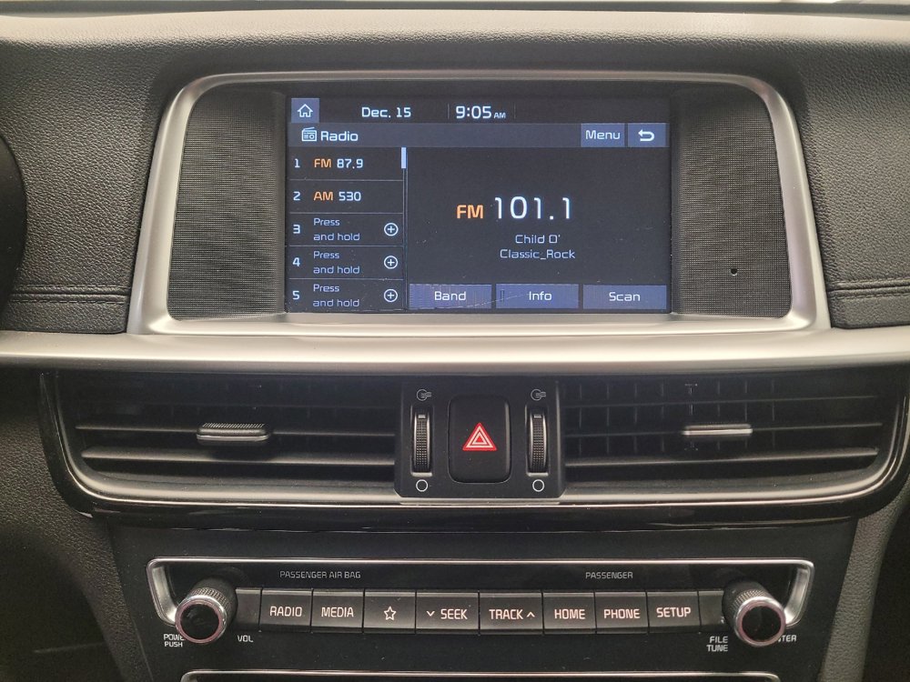 Used 2019 Kia Optima LX image 25