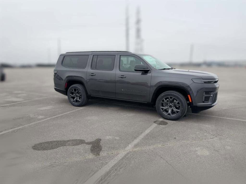 New 2026 Jeep Grand Wagoneer L Limited w/ Premium Group II image 15