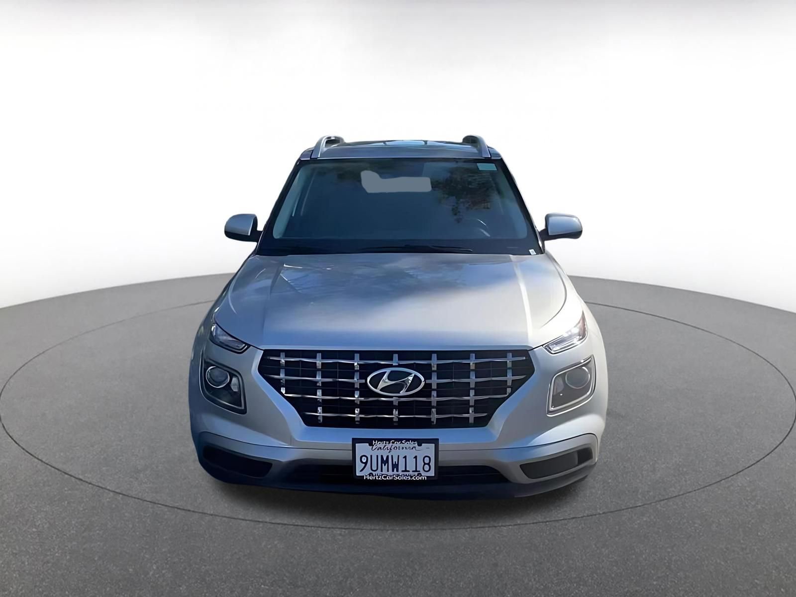 Used 2025 Hyundai Venue SEL image 4