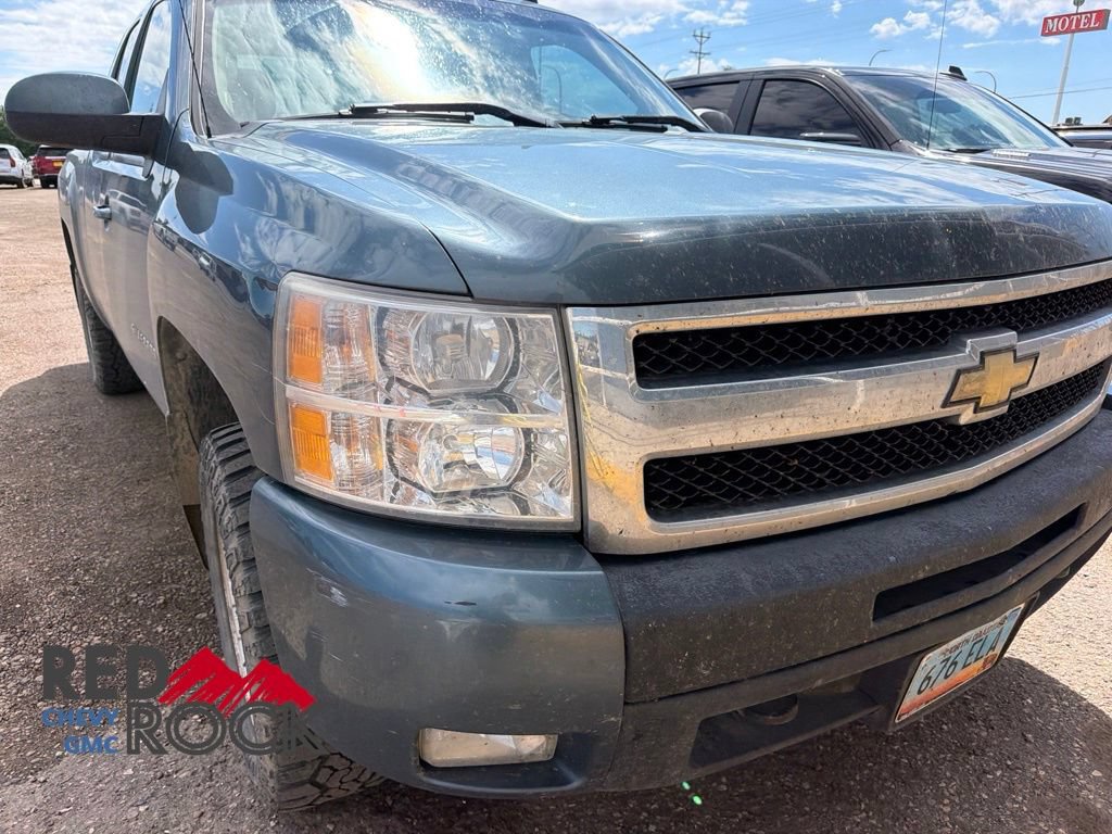 Used 2011 Chevrolet Silverado 1500 LTZ w/ LTZ Plus Package AWD/4WD image 19