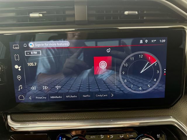 Used 2024 GMC Sierra 3500 Denali w/ Denali Reserve Package image 18