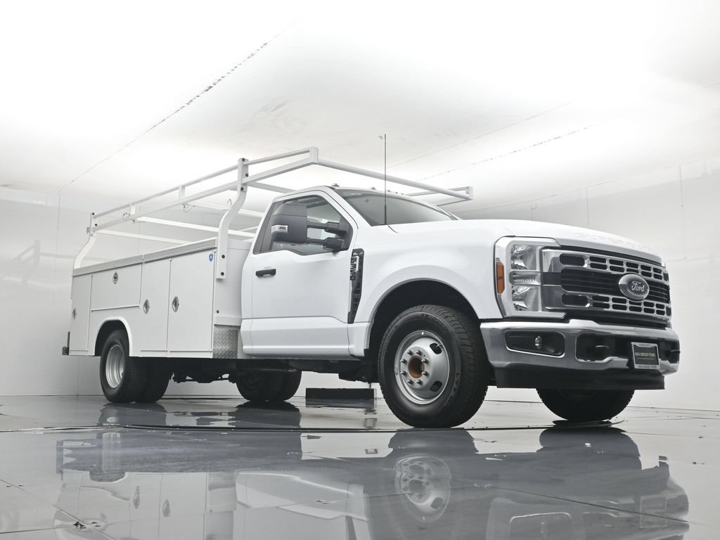 New 2026 Ford F350 XL w/ XL Chrome Package RWD image 50