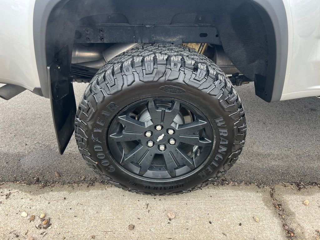 Used 2020 Chevrolet Colorado ZR2 w/ ZR2 Dusk Special Edition AWD/4WD image 11