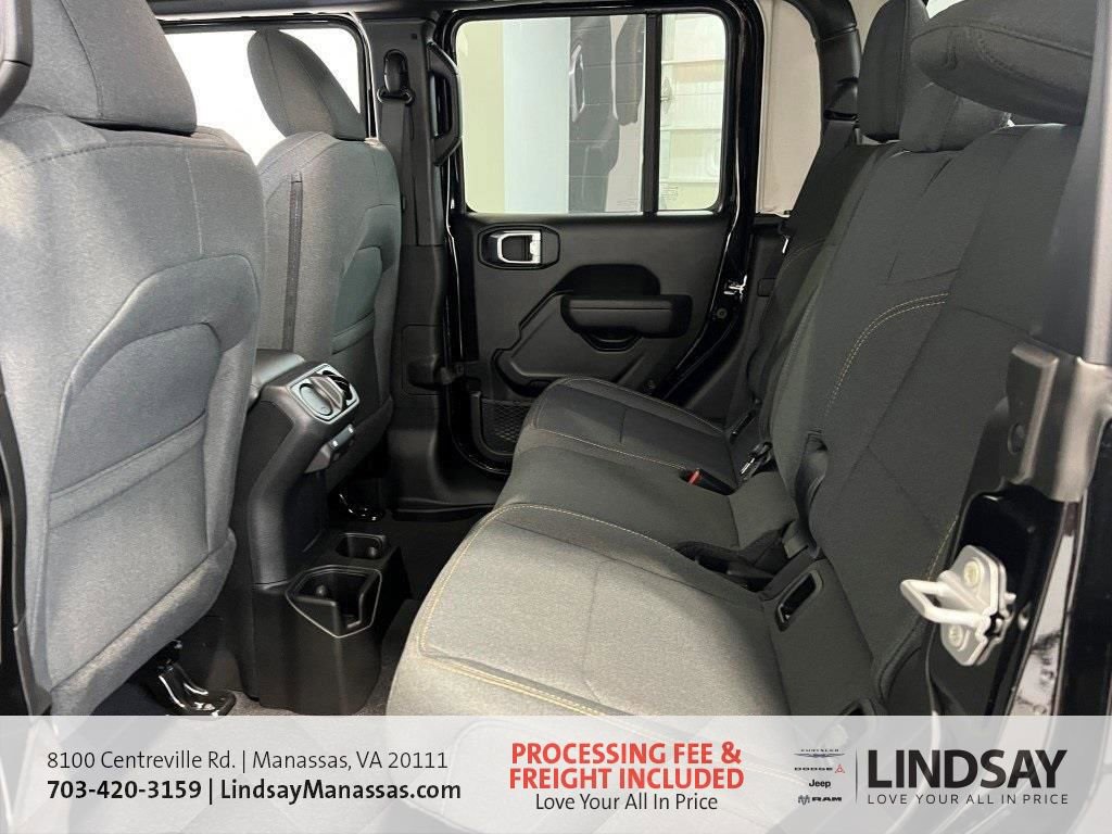 New 2026 Jeep Gladiator Sport image 18