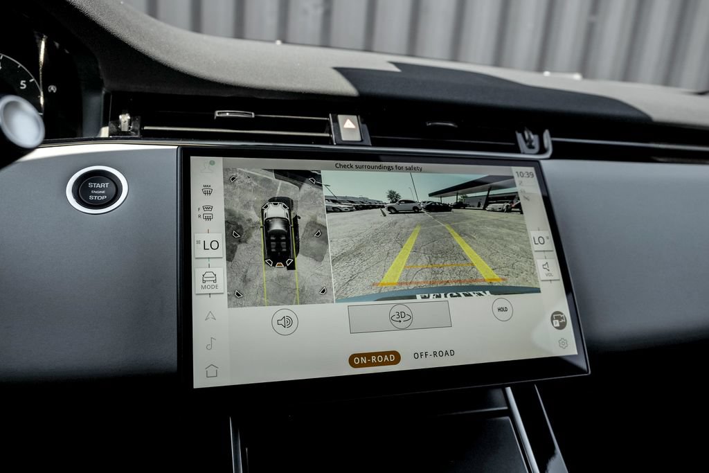 New 2026 Land Rover Range Rover Evoque Hoxton AWD/4WD image 14