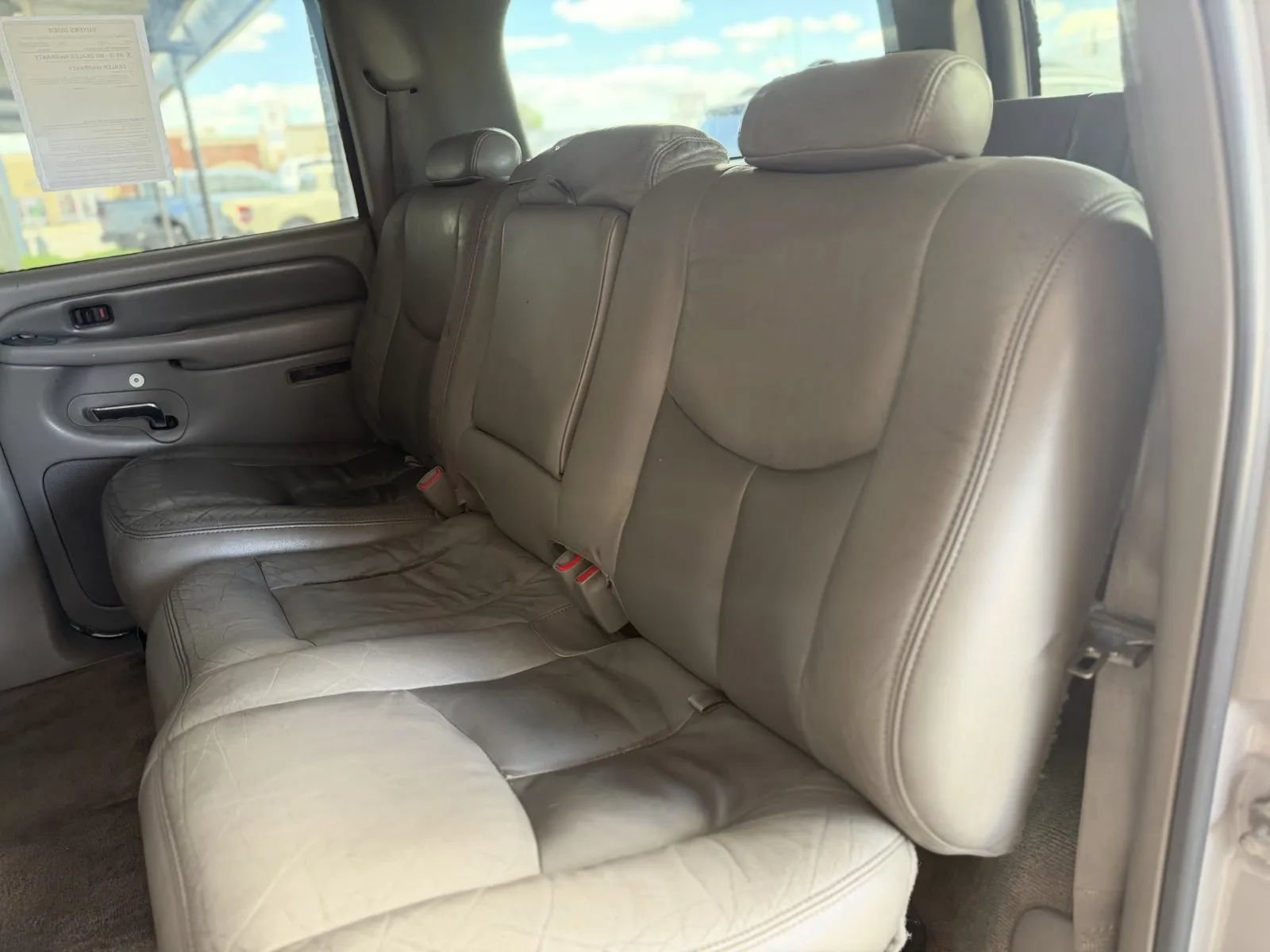 Used 2005 GMC Yukon XL Denali AWD/4WD image 14