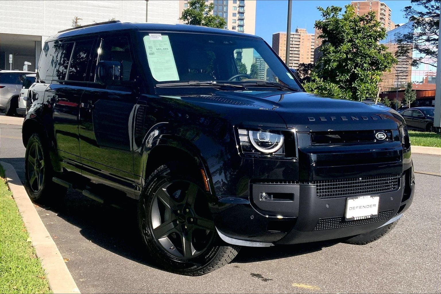 Certified 2026 Land Rover Defender 110 X-Dynamic SE AWD/4WD image 2