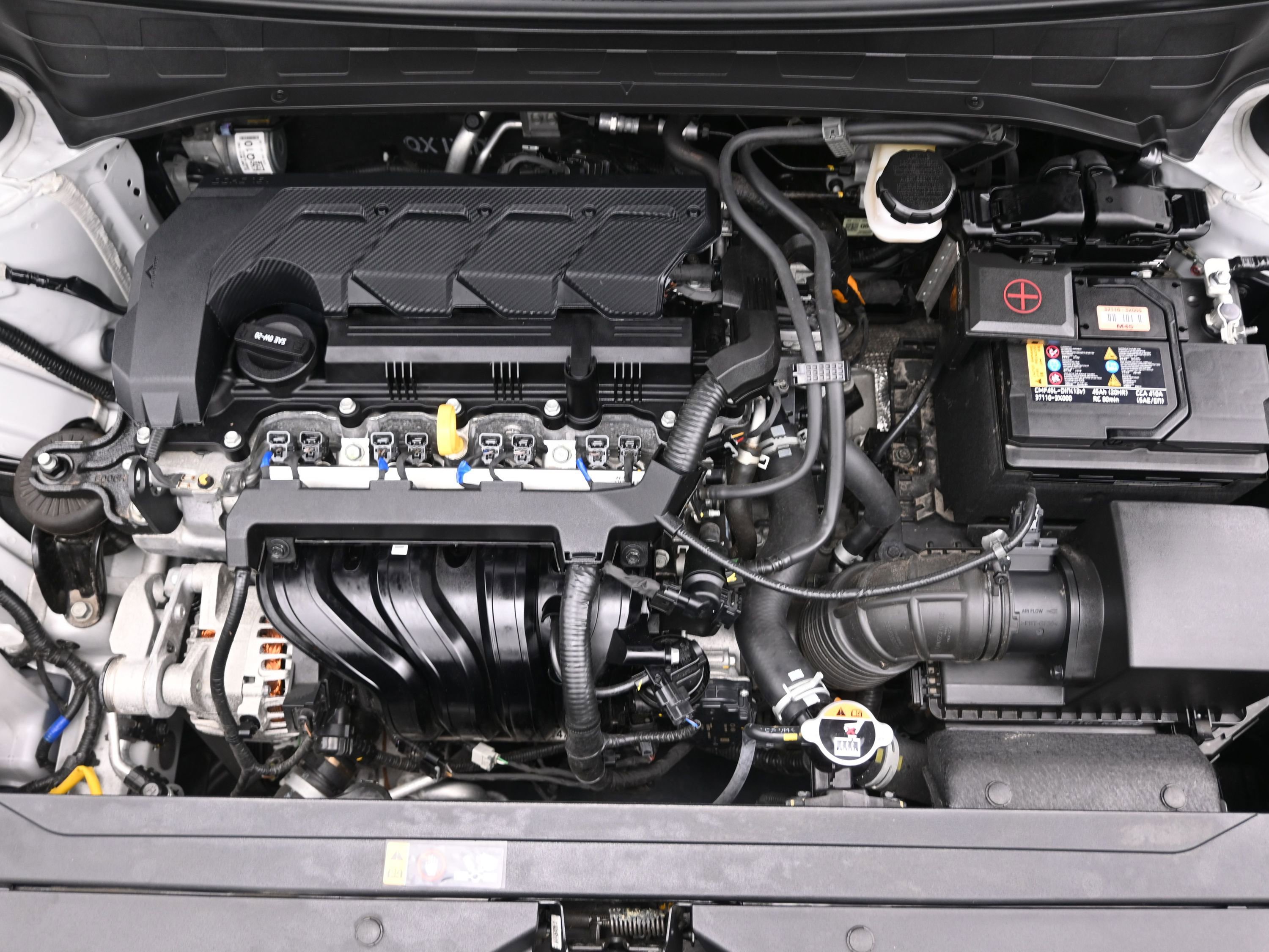 Used 2024 Hyundai Venue SEL image 30