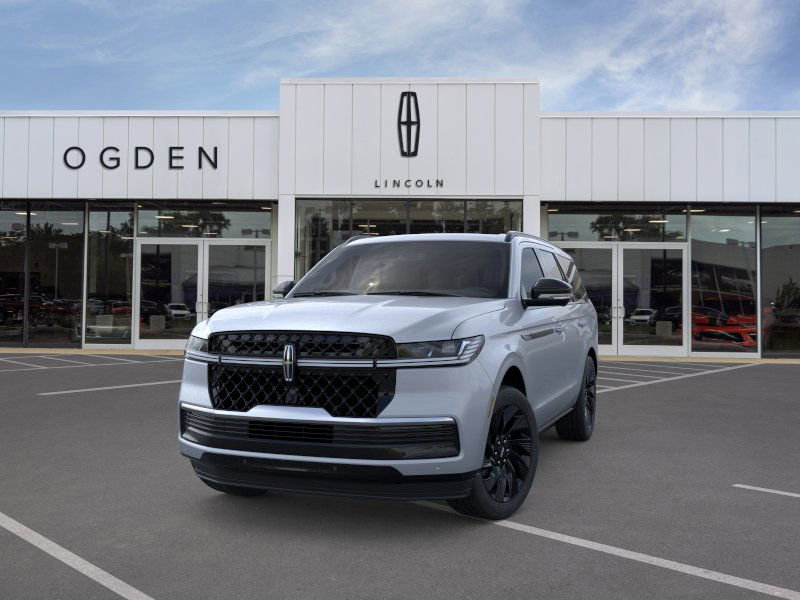 New 2025 Lincoln Navigator Reserve w/ Jet Appearance Package image 2