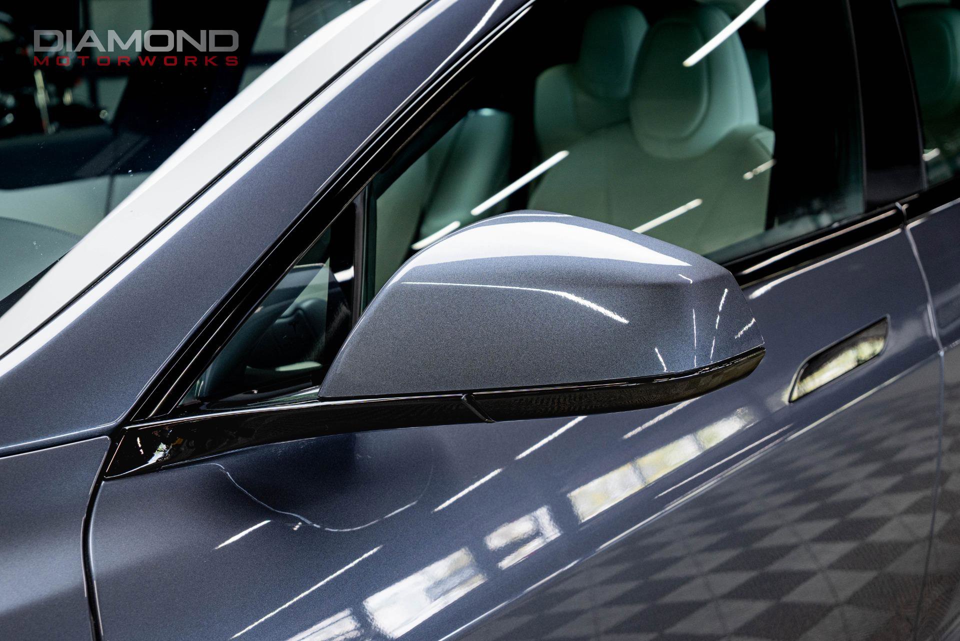 Used 2022 Tesla Model S Plaid AWD/4WD image 32