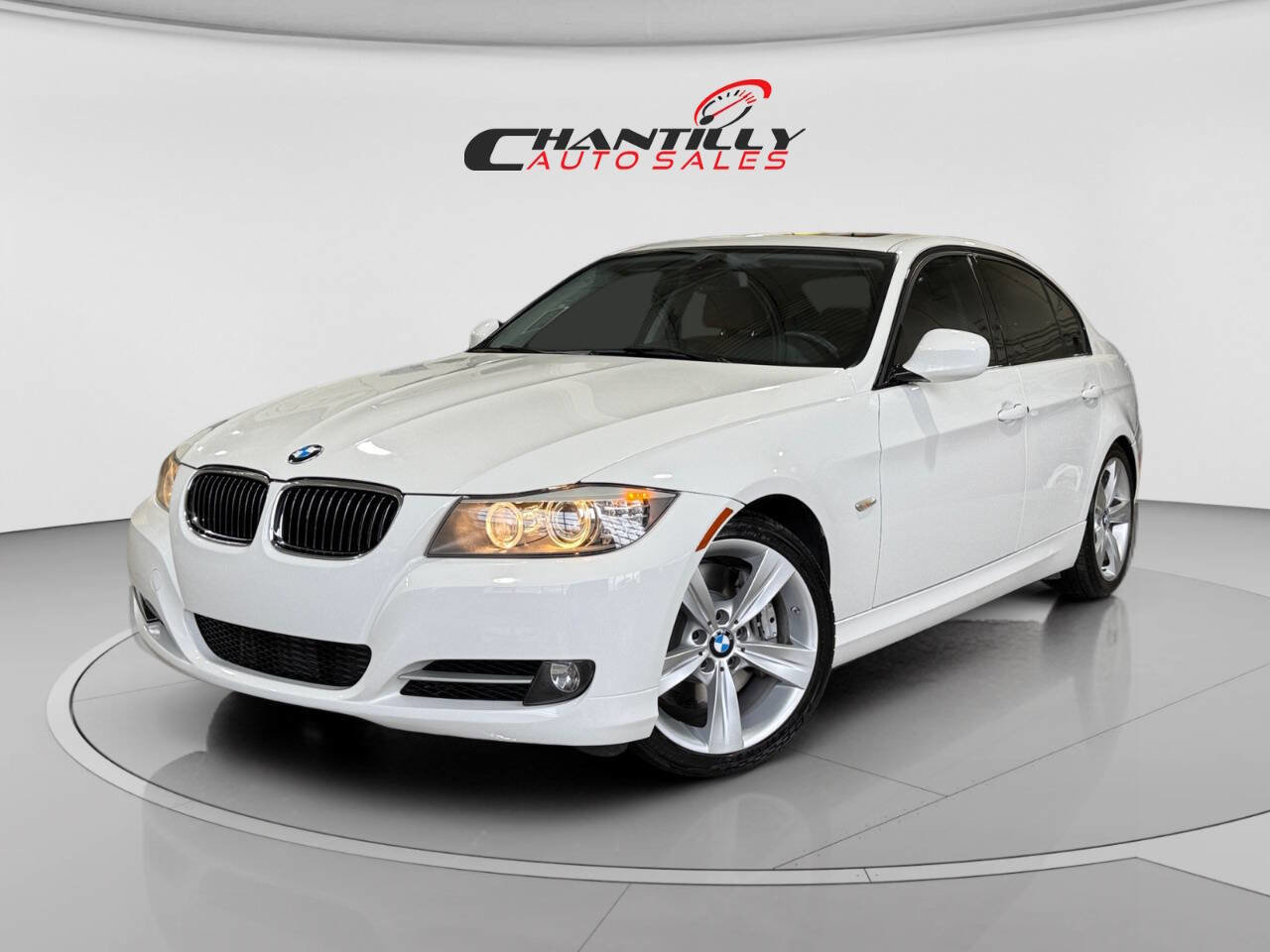 Used 2011 BMW 335i Sedan image 1