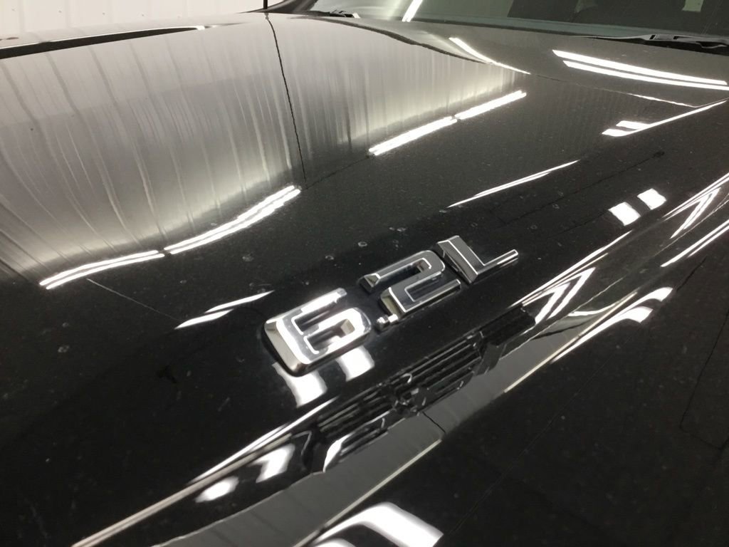 Used 2024 Chevrolet Silverado 1500 High Country w/ High Country Premium Package image 4