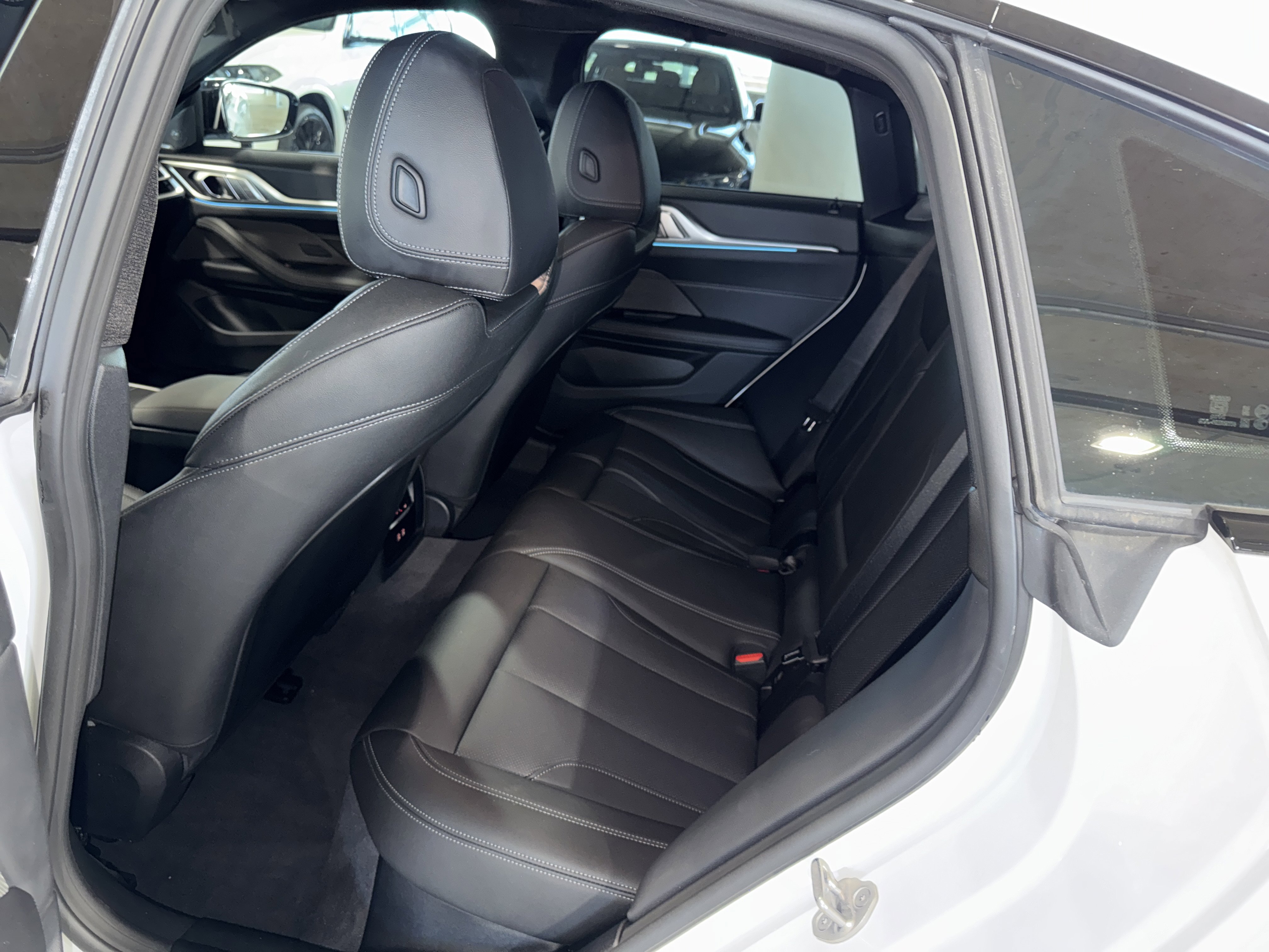 Certified 2025 BMW i4 xDrive40i w/ M Sport Package image 15