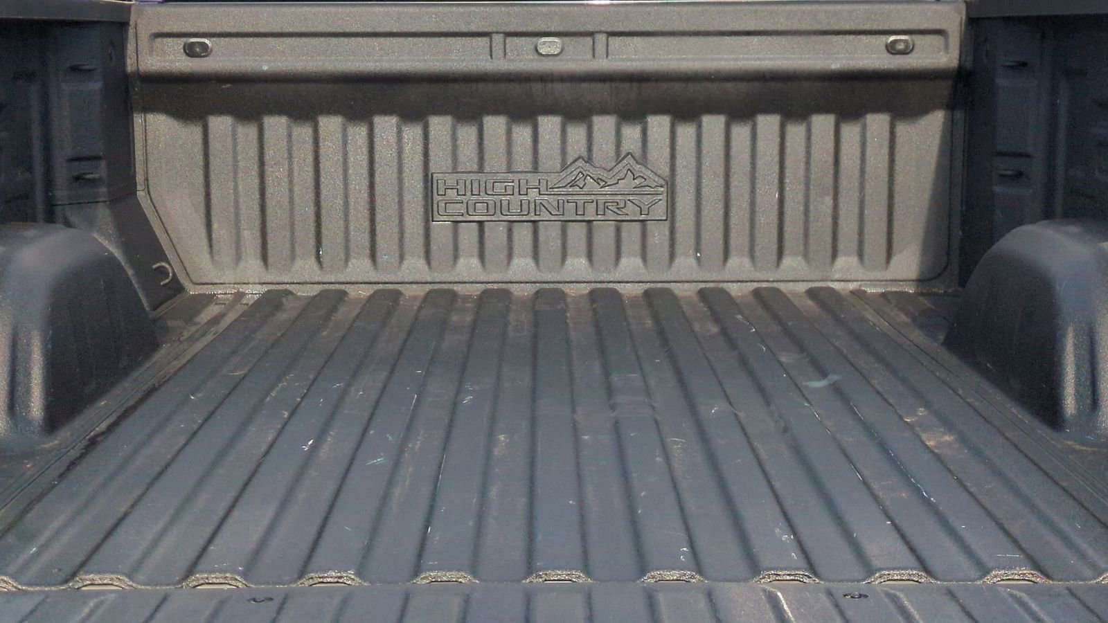 Used 2021 Chevrolet Silverado 1500 High Country w/ Technology Package image 42