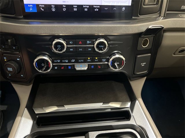 New 2026 Ford F250 Platinum image 17