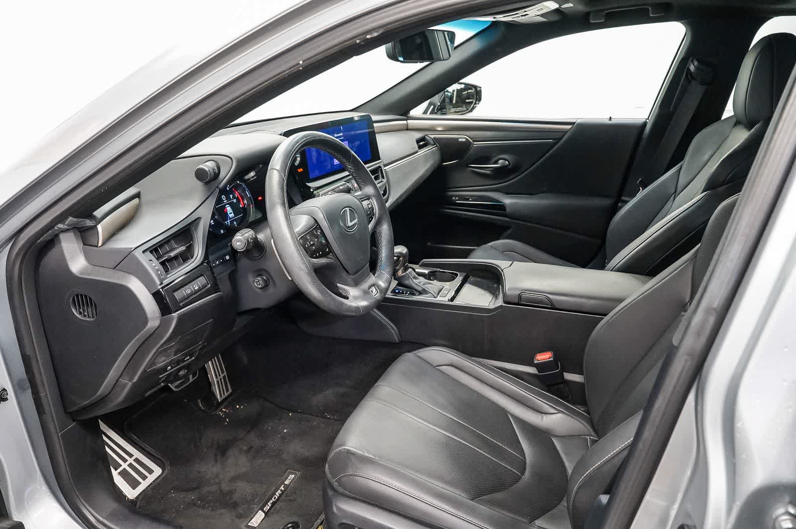 Certified 2024 Lexus ES 350 F Sport w/ Accessory Package (Z1) FWD image 18