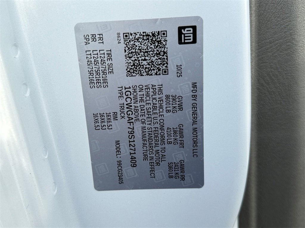 New 2025 Chevrolet Express 2500 image 25