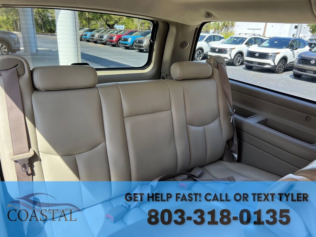 Used 2004 Chevrolet Suburban LT w/ Preferred Equipment Group image 25